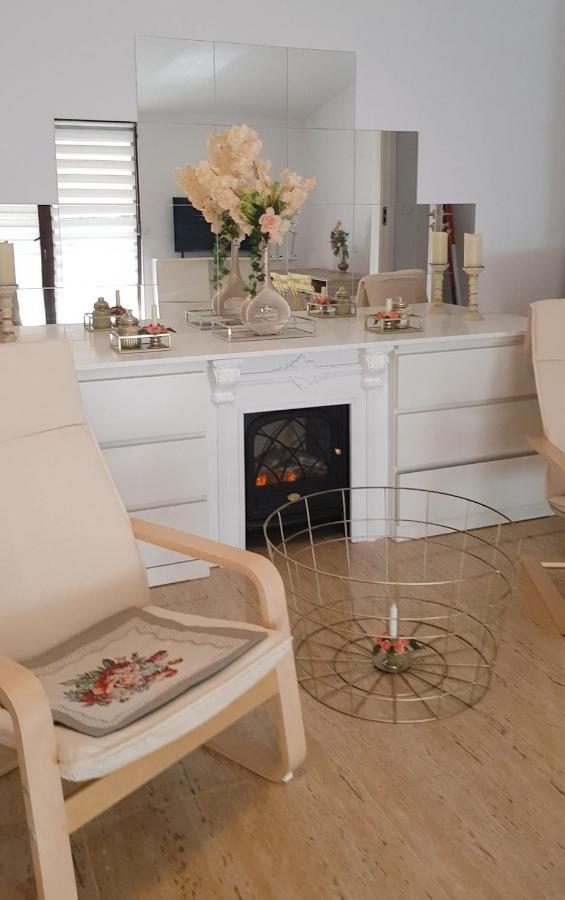 Duplex Marquis Daire Braşov Dış mekan fotoğraf